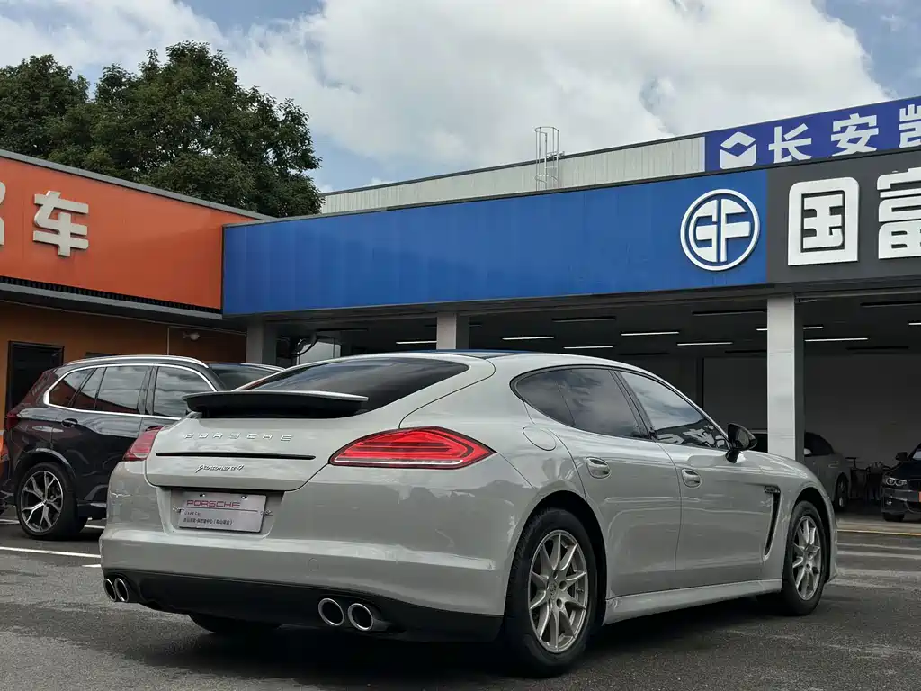 Porsche Panamera — миниатюра 19