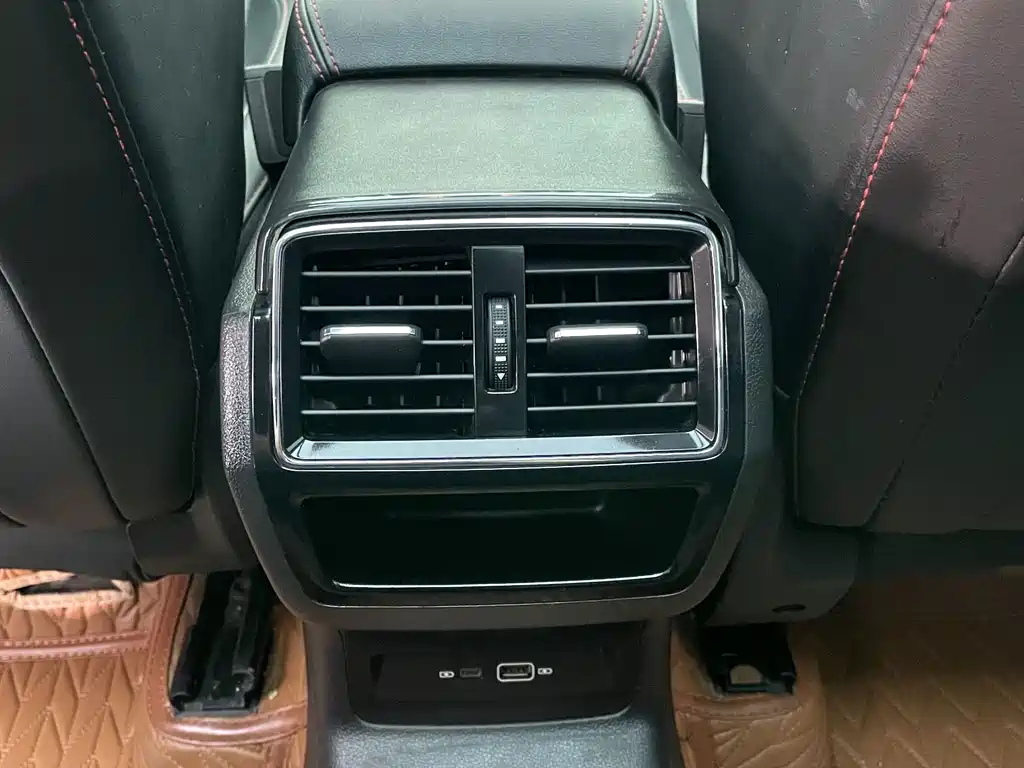 Skoda Karoq — миниатюра 27