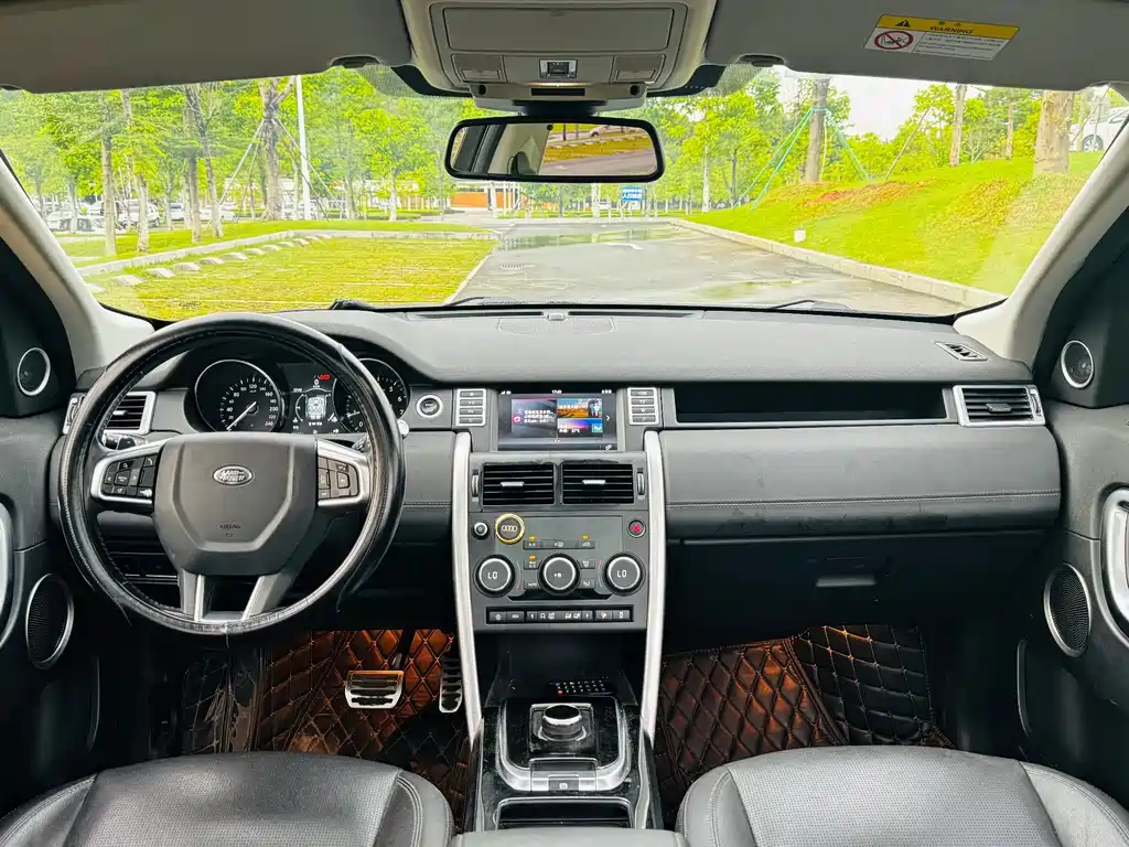 Land Rover Discovery Sport — миниатюра 22