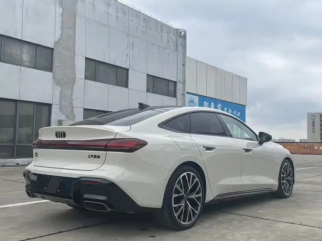 Audi A5L Sportback 2026 TFSI 150kW Premium quattro