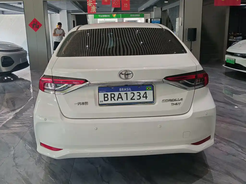 Toyota Corolla — миниатюра 25