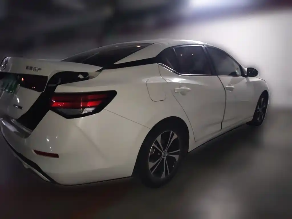 Nissan Sylphy — миниатюра 4