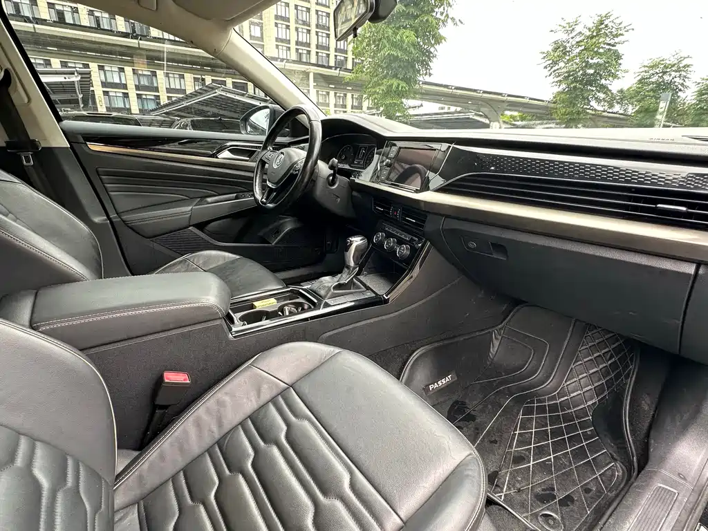 Volkswagen Passat — миниатюра 13