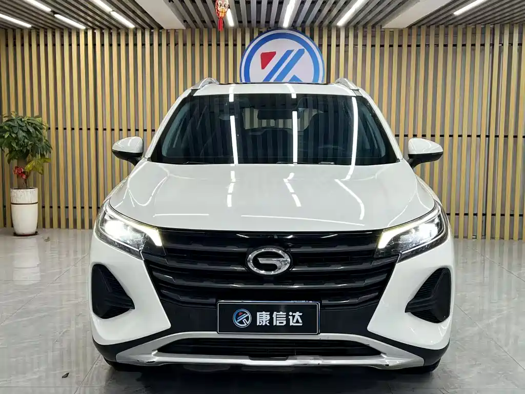 GAC TRUMPCHI GS4