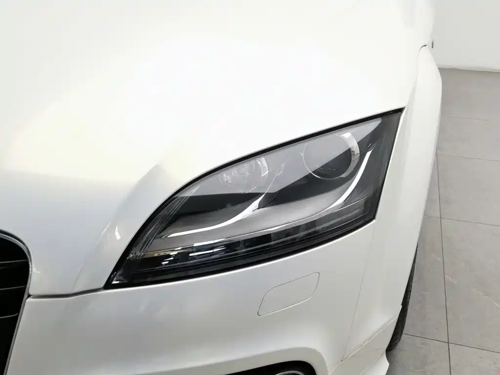Audi TT — миниатюра 7