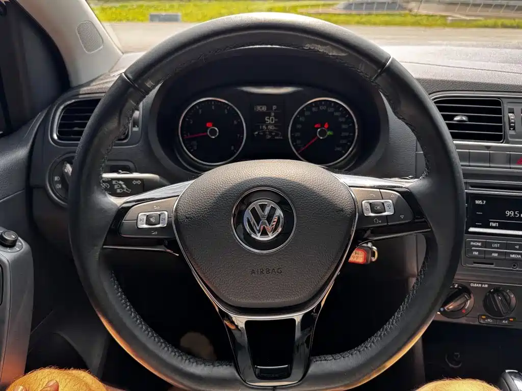 Volkswagen Polo — миниатюра 3