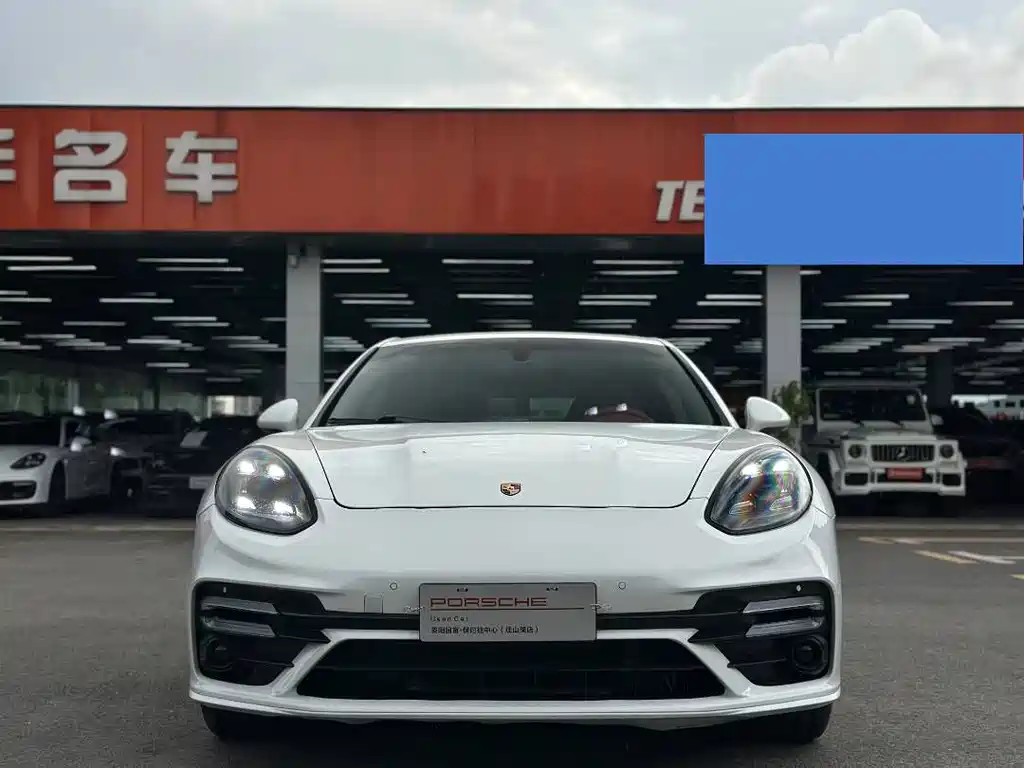 Porsche Panamera — миниатюра 2