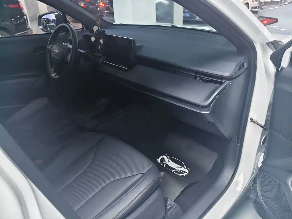 Toyota Frontlander — миниатюра 19