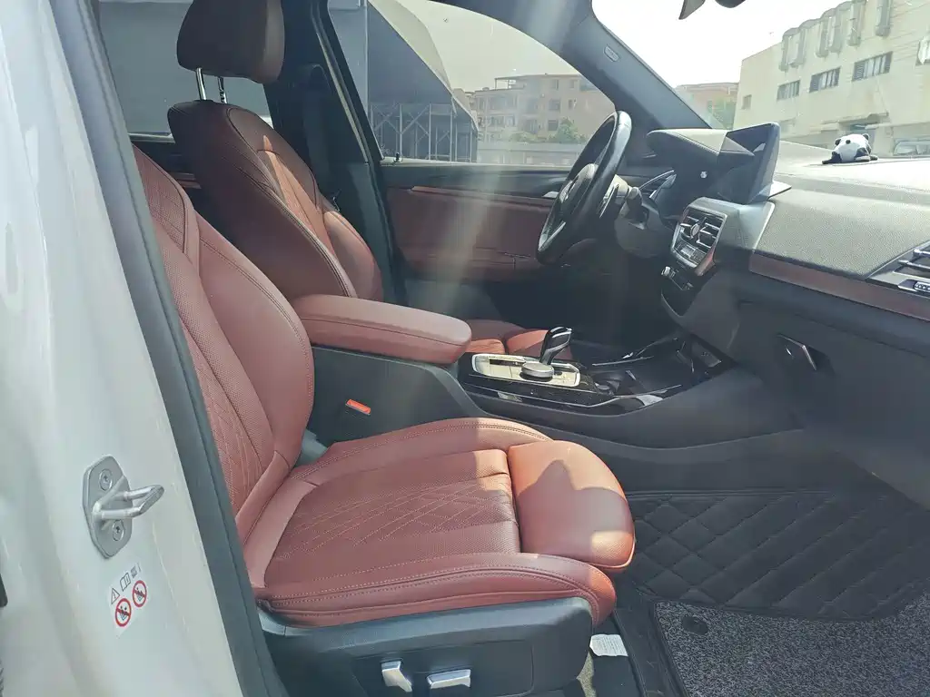 BMW X3 — миниатюра 18