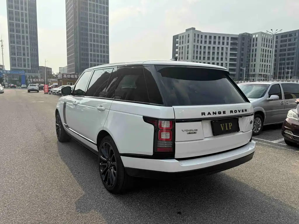 Land Rover Range Rover 2016 3.0 SC V6 Vogue Long Wheelbase
