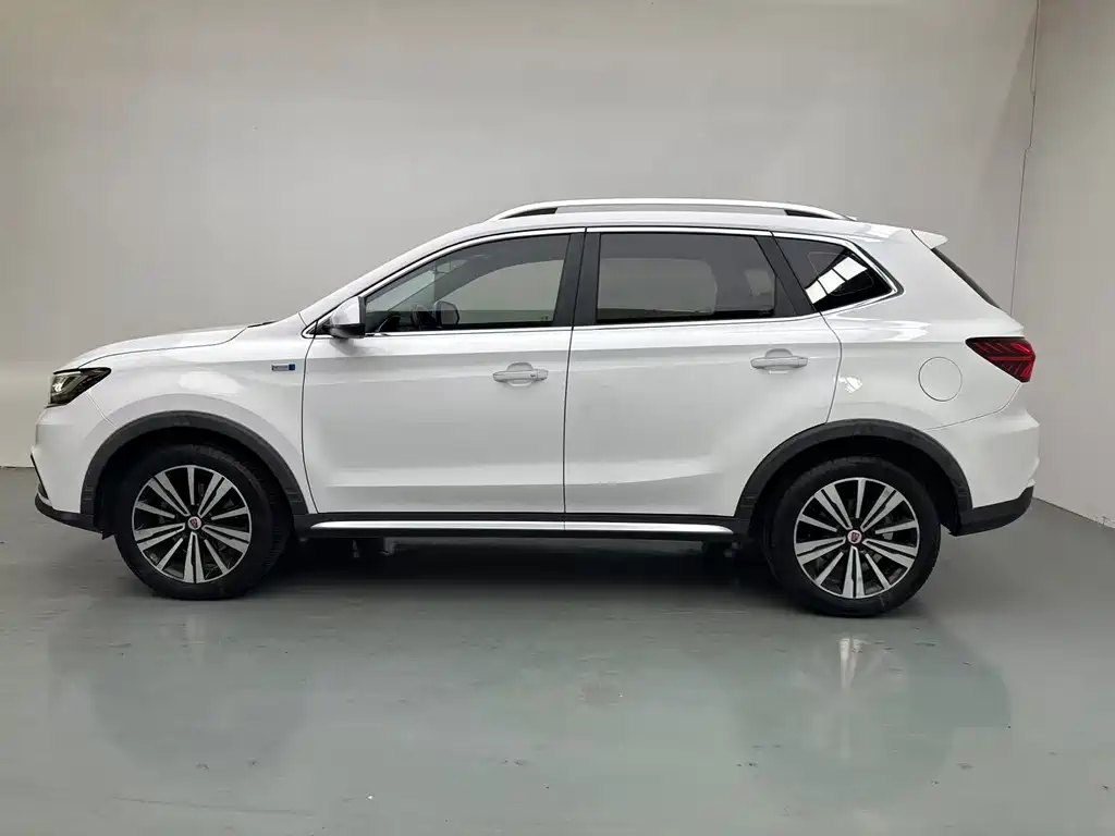 Roewe RX5 — миниатюра 3
