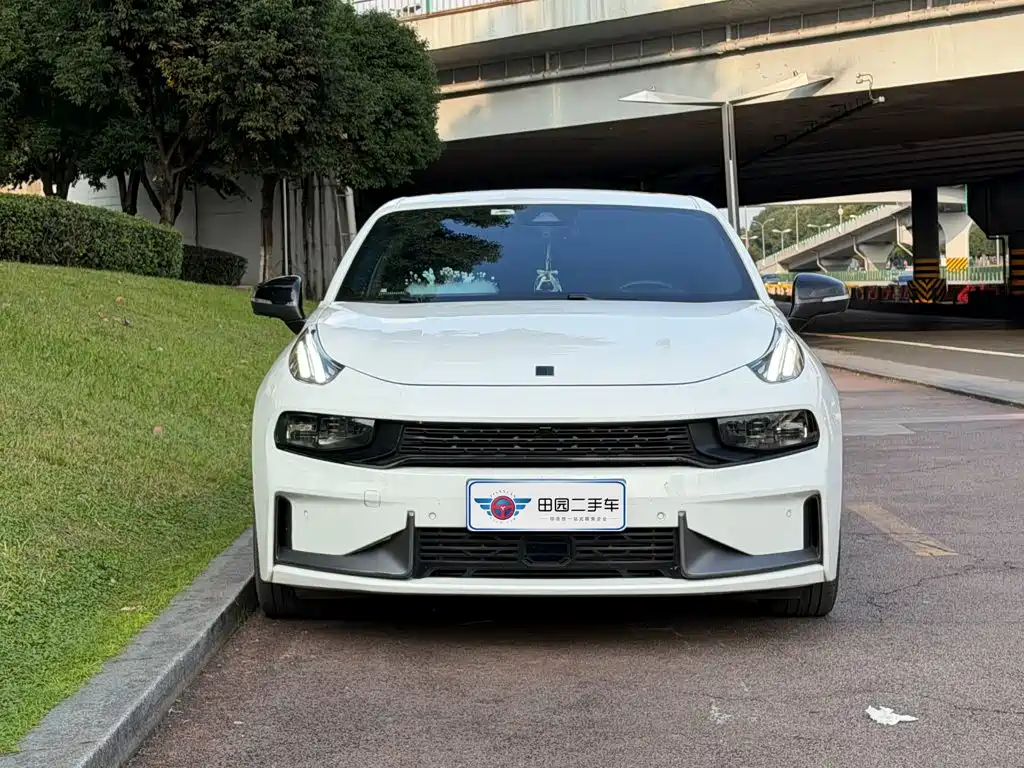Lynk & Co 03 — миниатюра 2