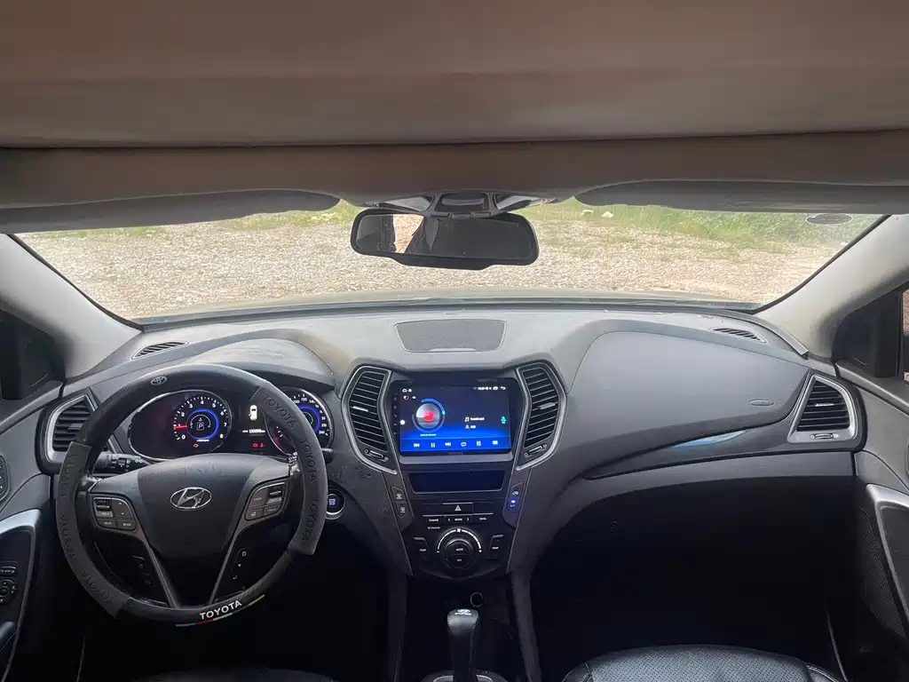 Hyundai Santa Fe — миниатюра 20