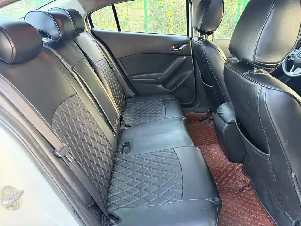 Mazda 3 Axela — миниатюра 9
