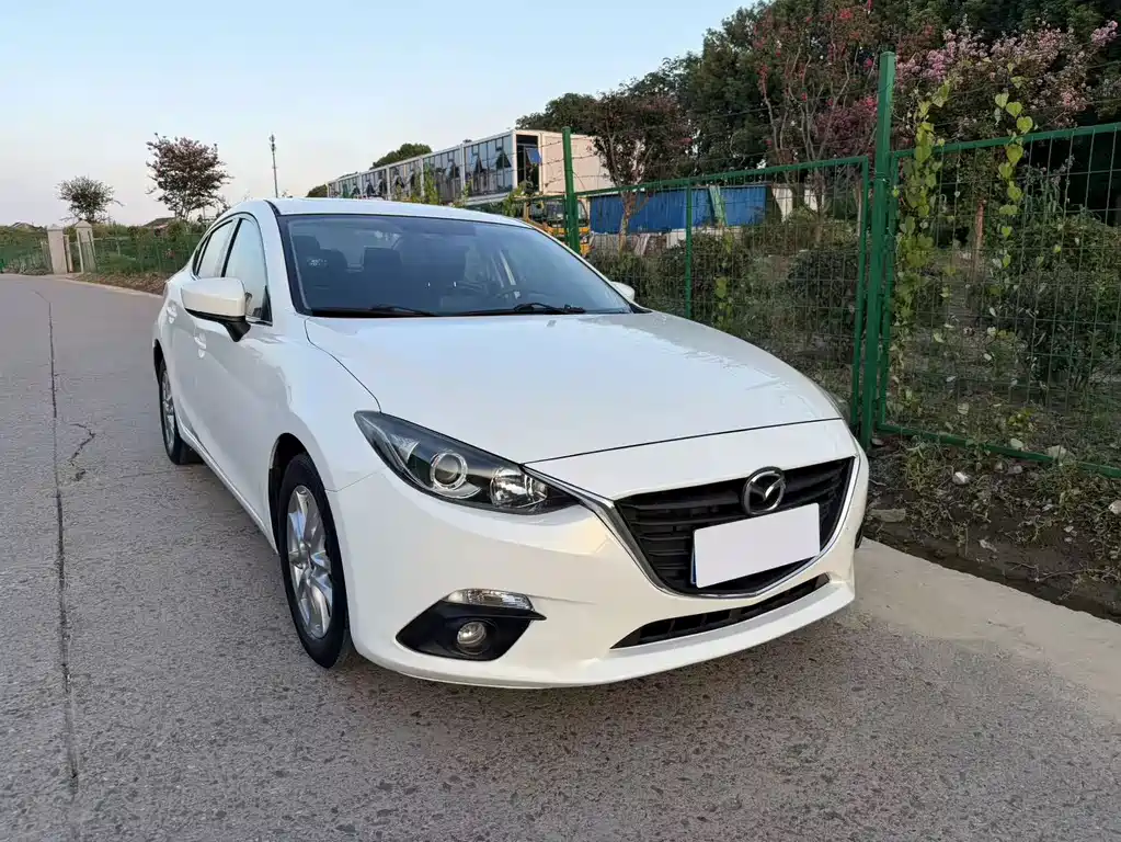 Mazda 3 Axela — миниатюра 3