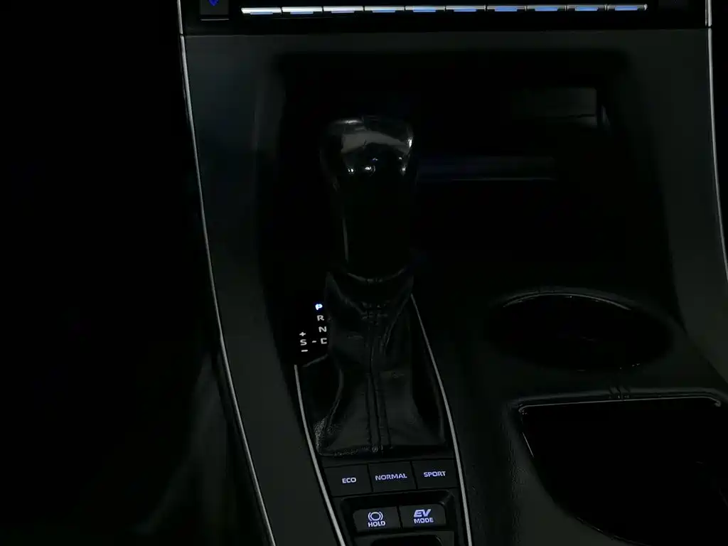Toyota Avalon — миниатюра 13