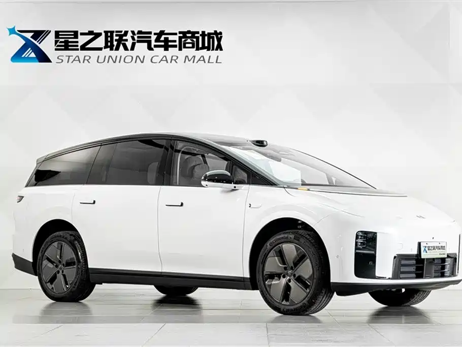 Li Auto i8 2025 Standard