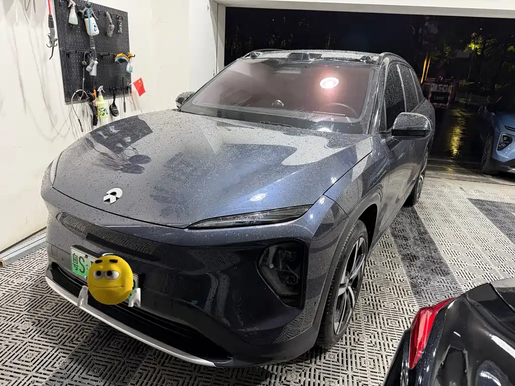 NIO ES7