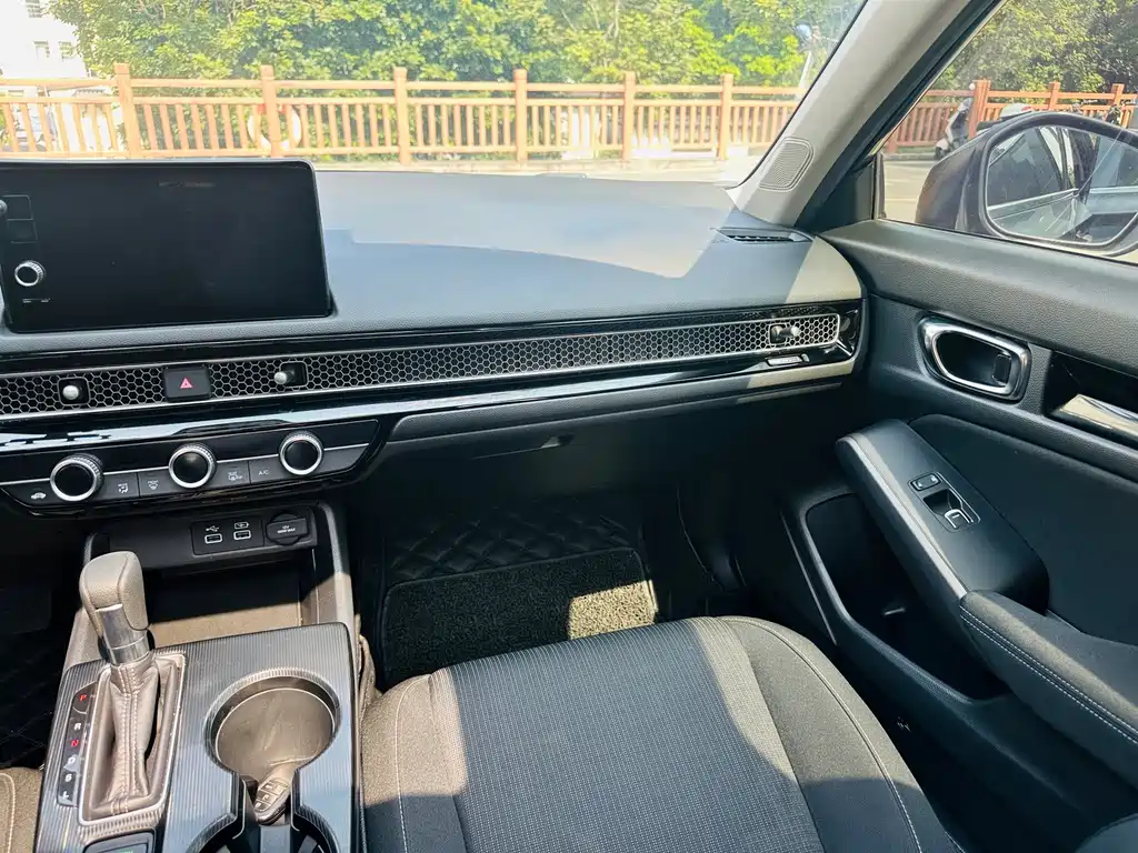 Honda Civic — миниатюра 21