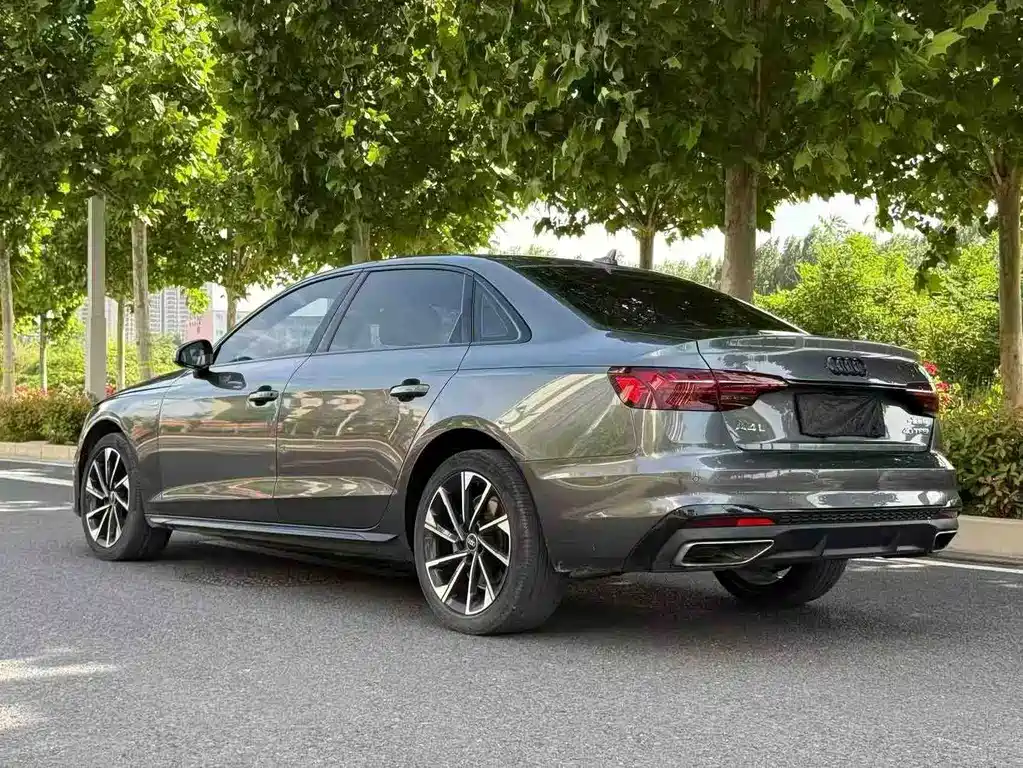 Audi A4L — миниатюра 7