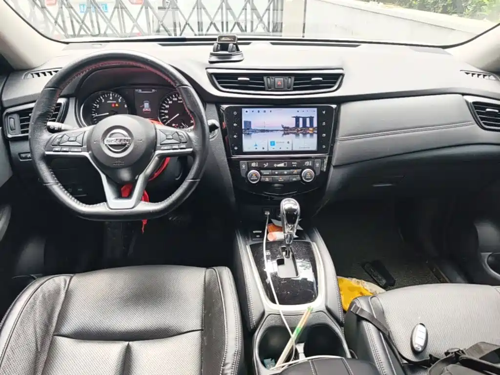 Nissan X-Trail — миниатюра 10