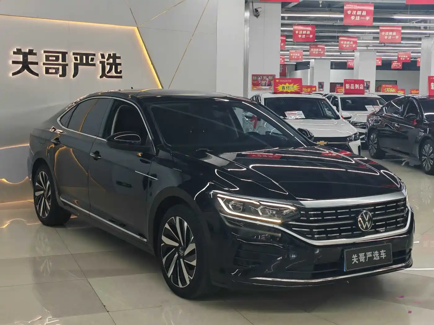 帕萨特 2023款 380TSI 豪华版 2022