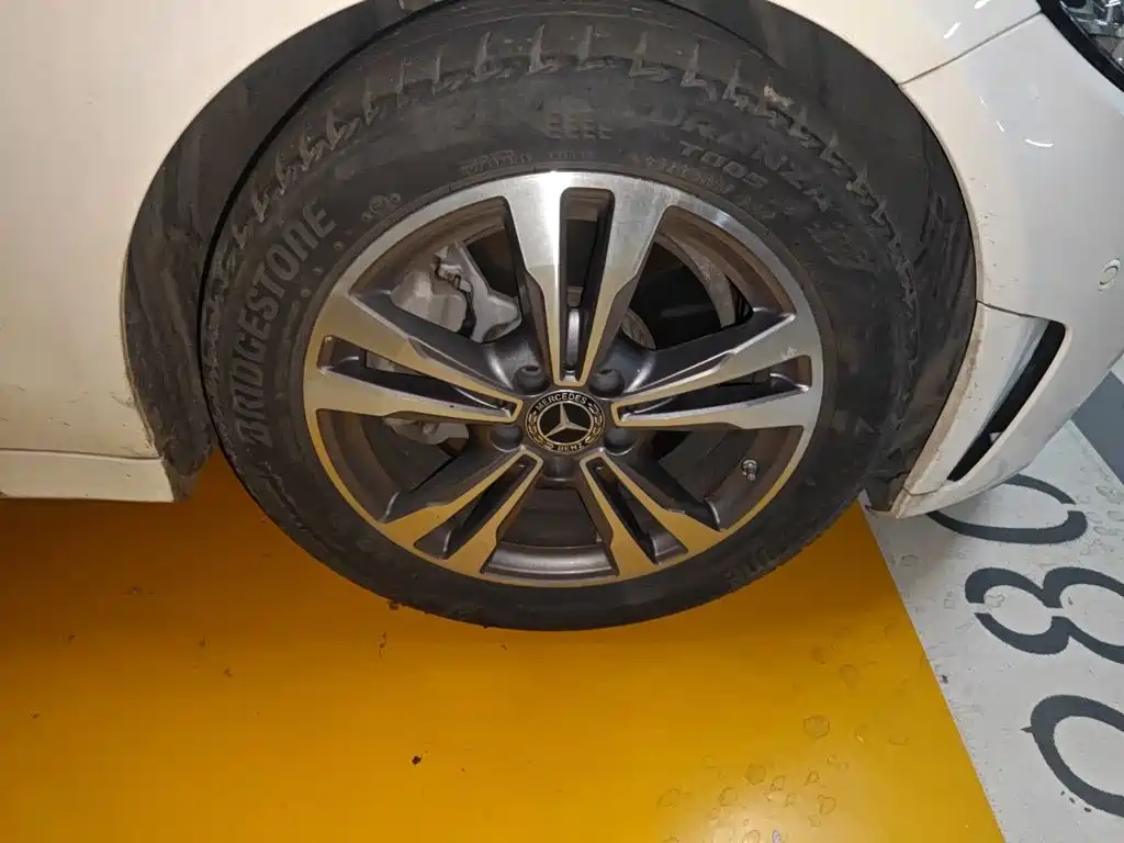 Mercedes-Benz C-Class — миниатюра 24