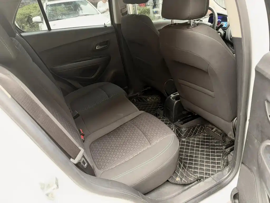 Chevrolet Trax — миниатюра 6