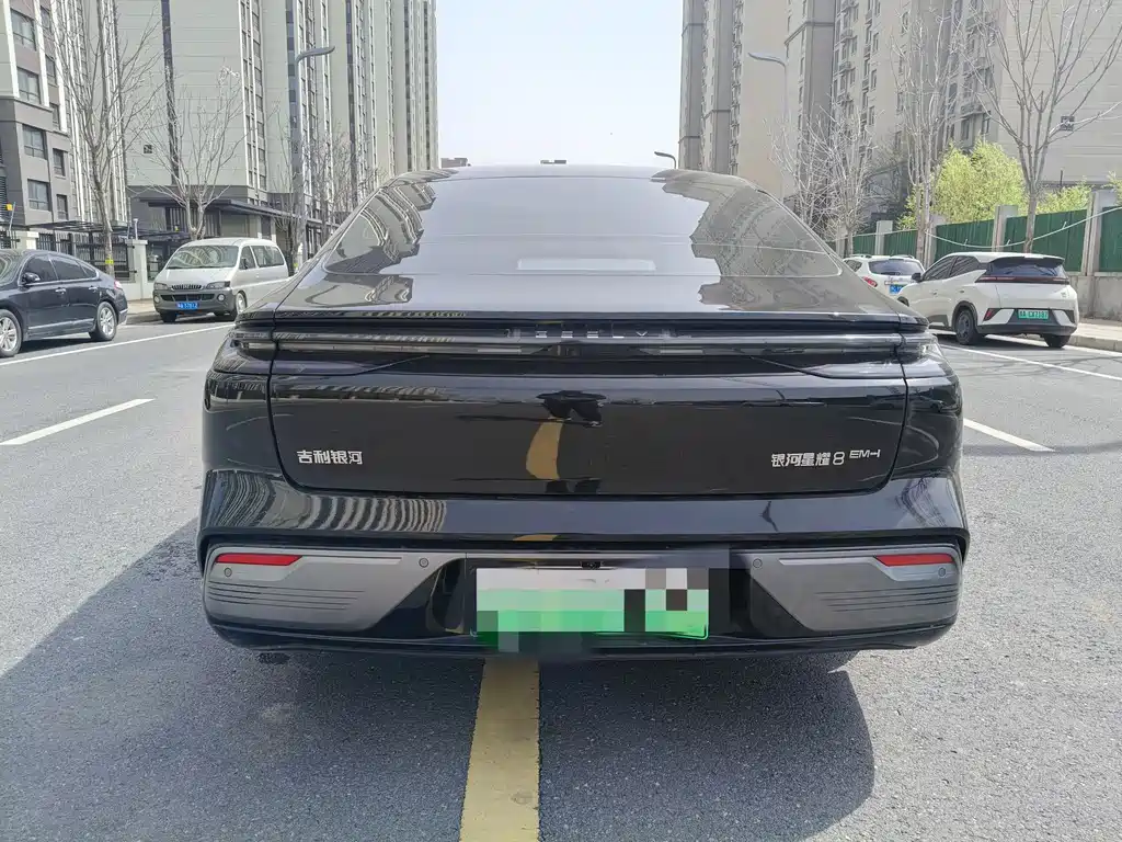 GEELY GALAXY GALAXY SPARKLE 8