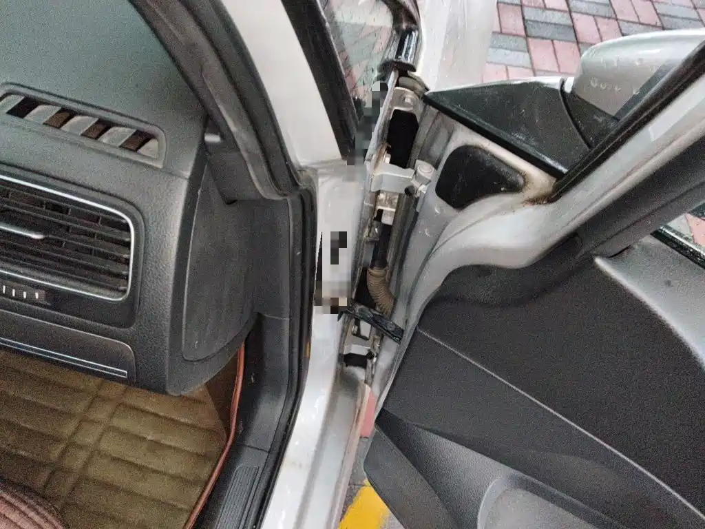 Volkswagen Golf — миниатюра 18