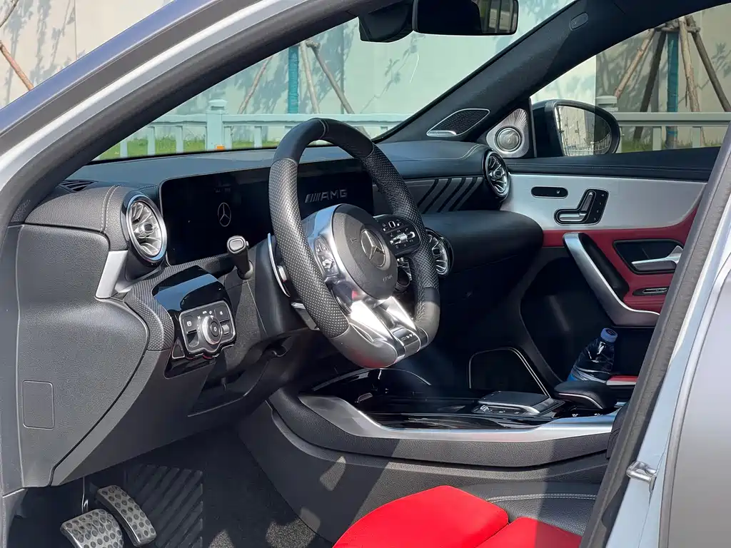 Mercedes-Benz A-Class AMG (Import) — миниатюра 3
