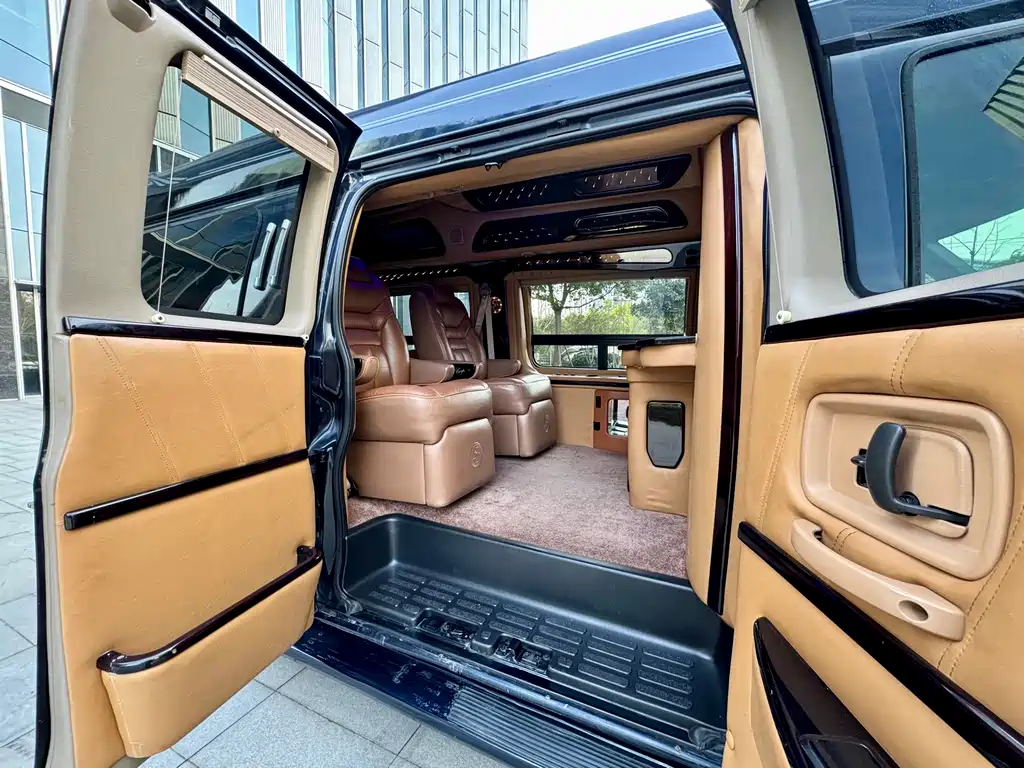 GMC Savana 2015 6.0L G660L