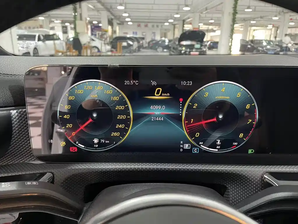Mercedes-Benz A-Class — миниатюра 13