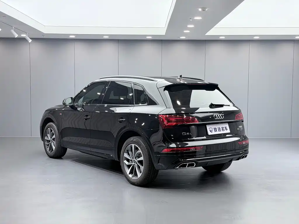 Audi Q5L — миниатюра 4
