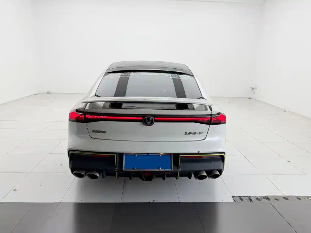 Changan UNI-V — миниатюра 9