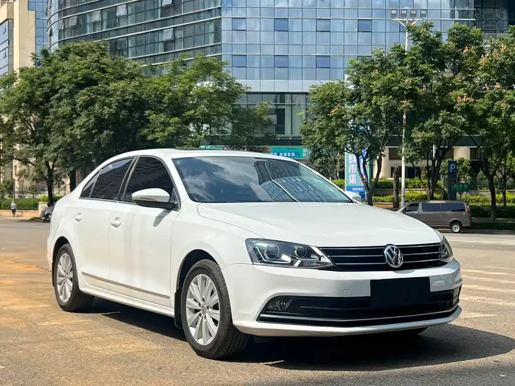 Volkswagen Sagitar — миниатюра 3