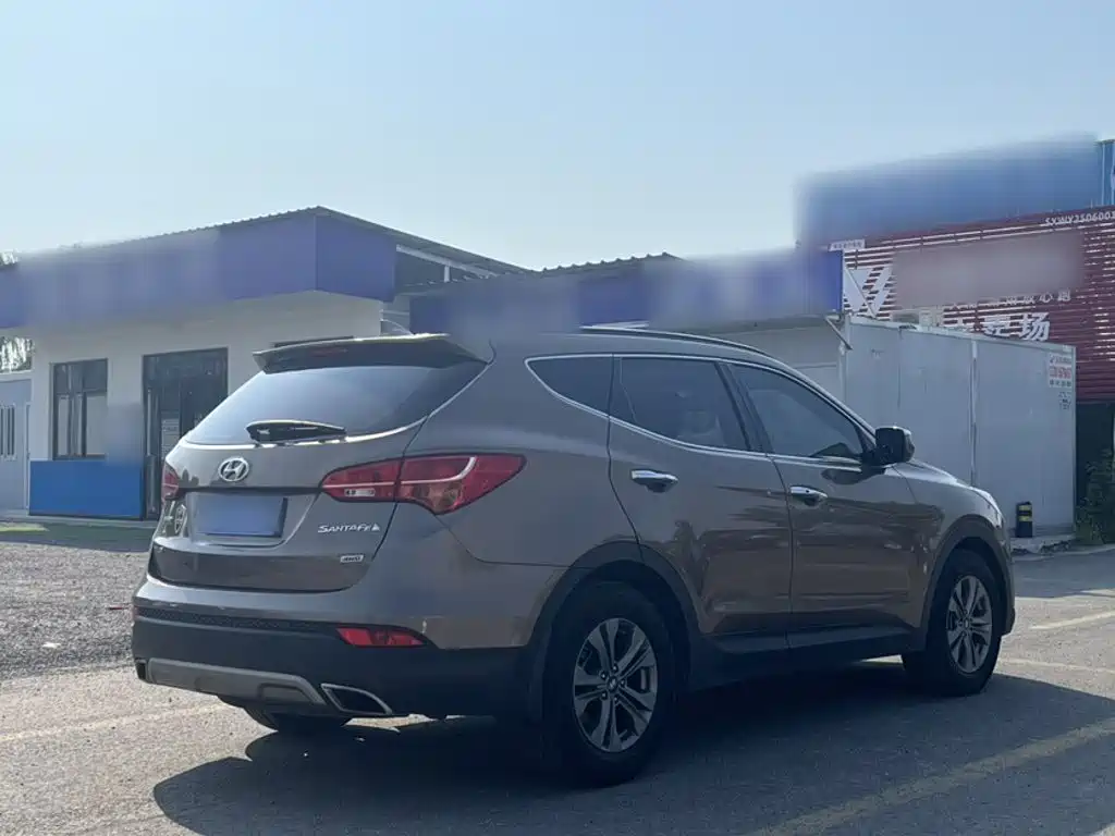 Hyundai Santa Fe — миниатюра 23