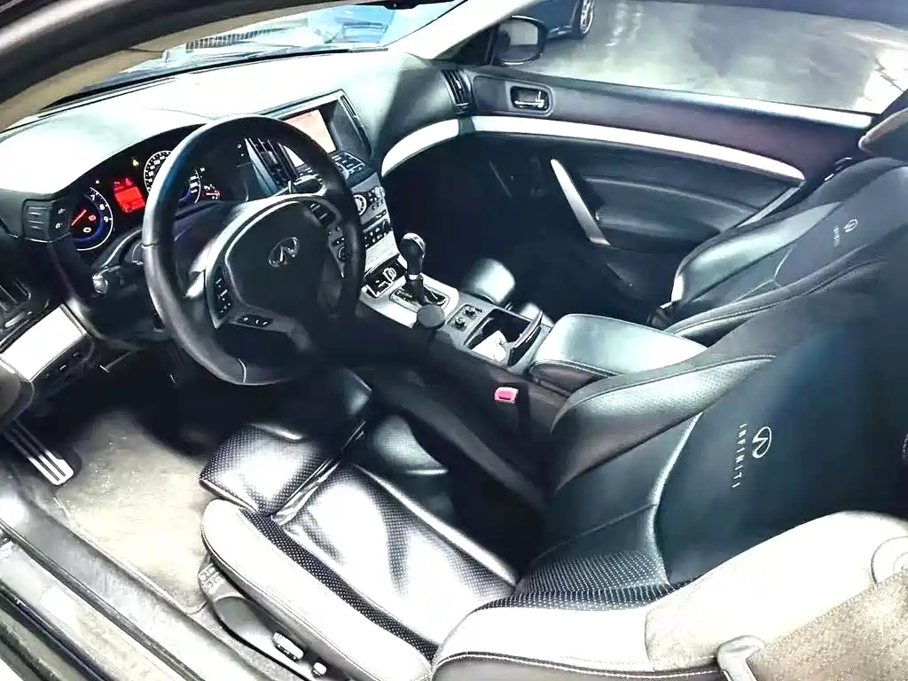 Infiniti G — миниатюра 5