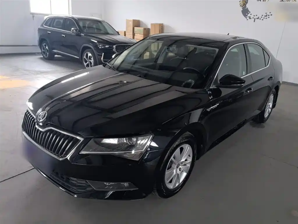 Skoda Superb 2016