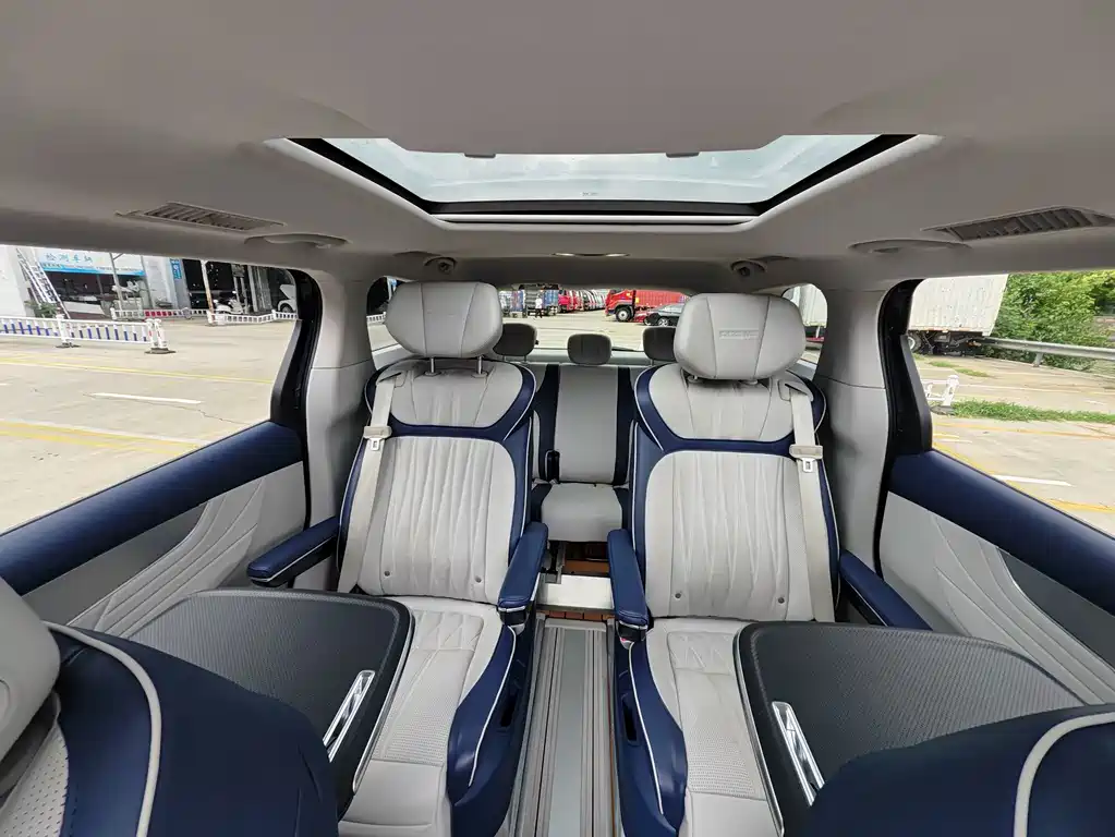Roewe iMAX8 — миниатюра 9