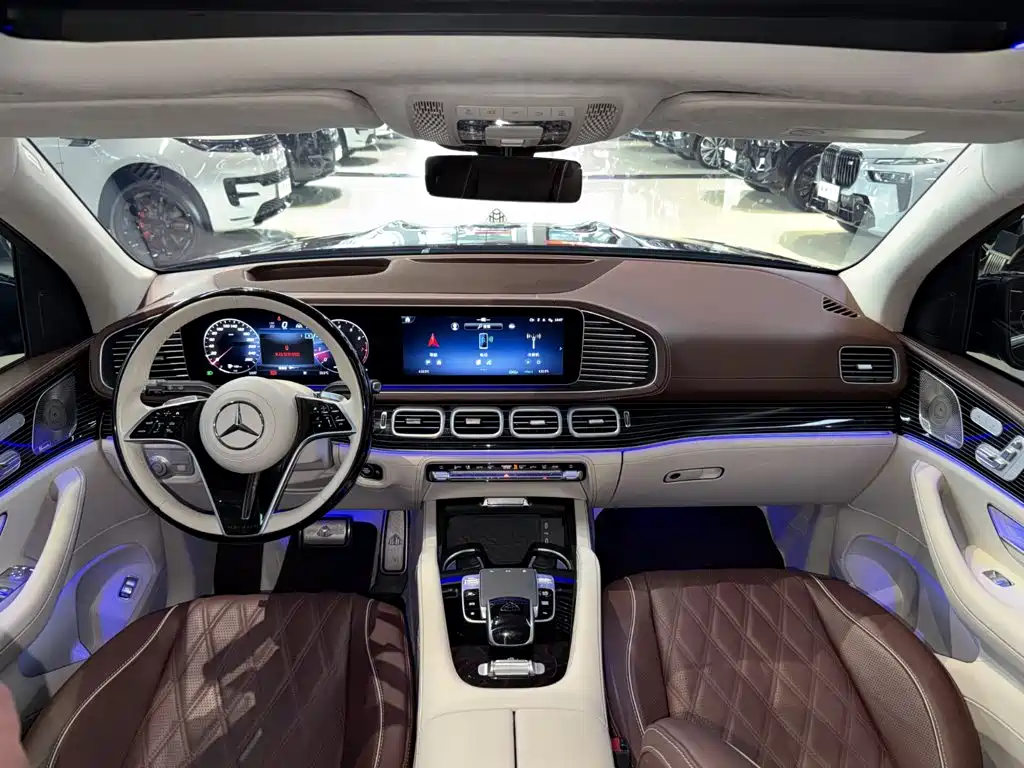Mercedes-Benz GLS — миниатюра 7