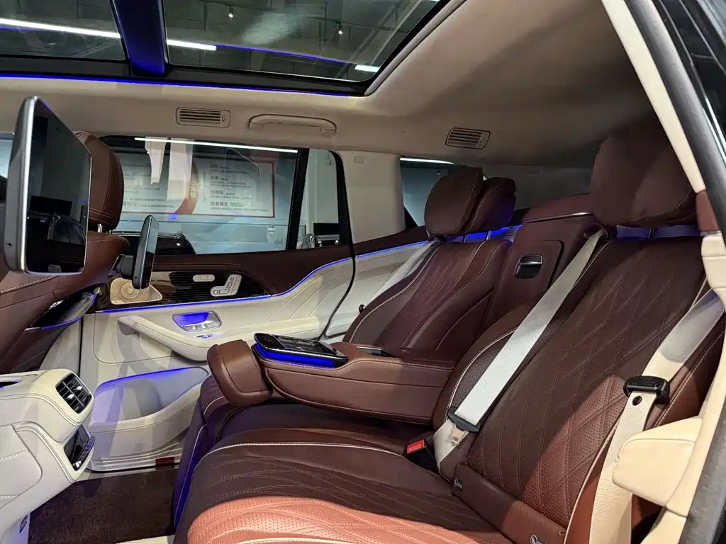 Mercedes-Benz GLS — миниатюра 28