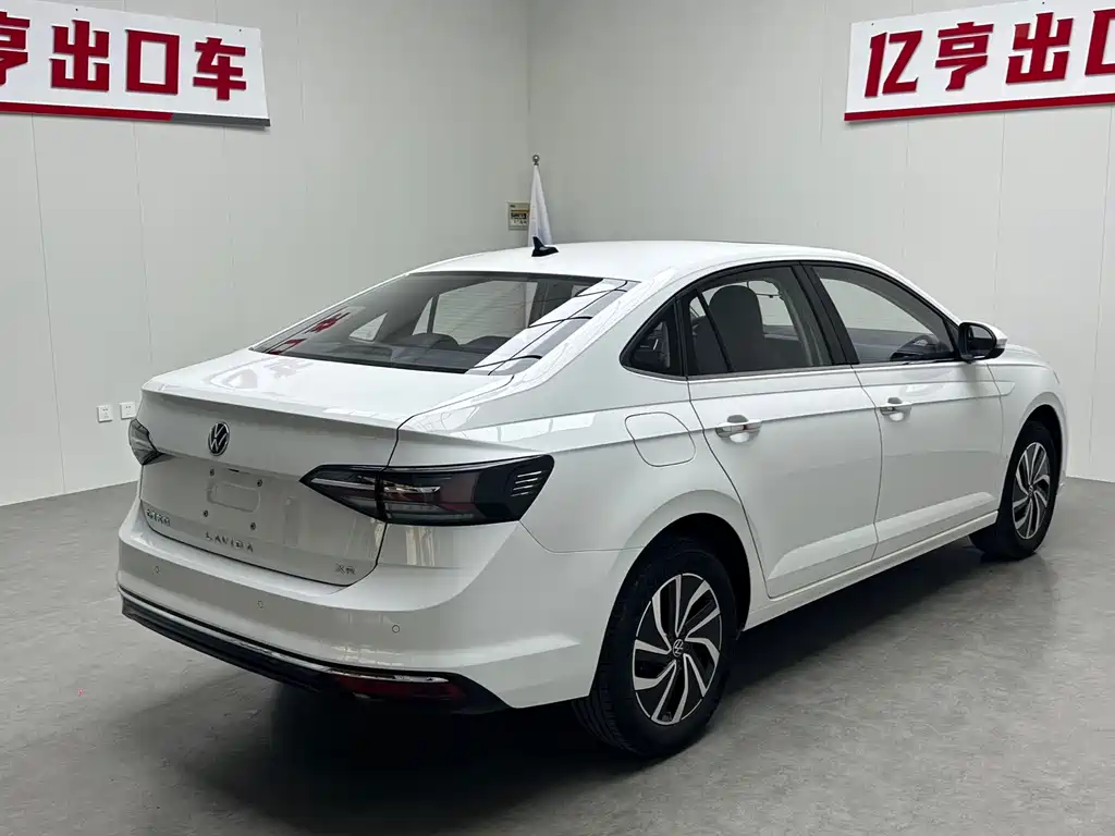 Volkswagen Lavida — миниатюра 16