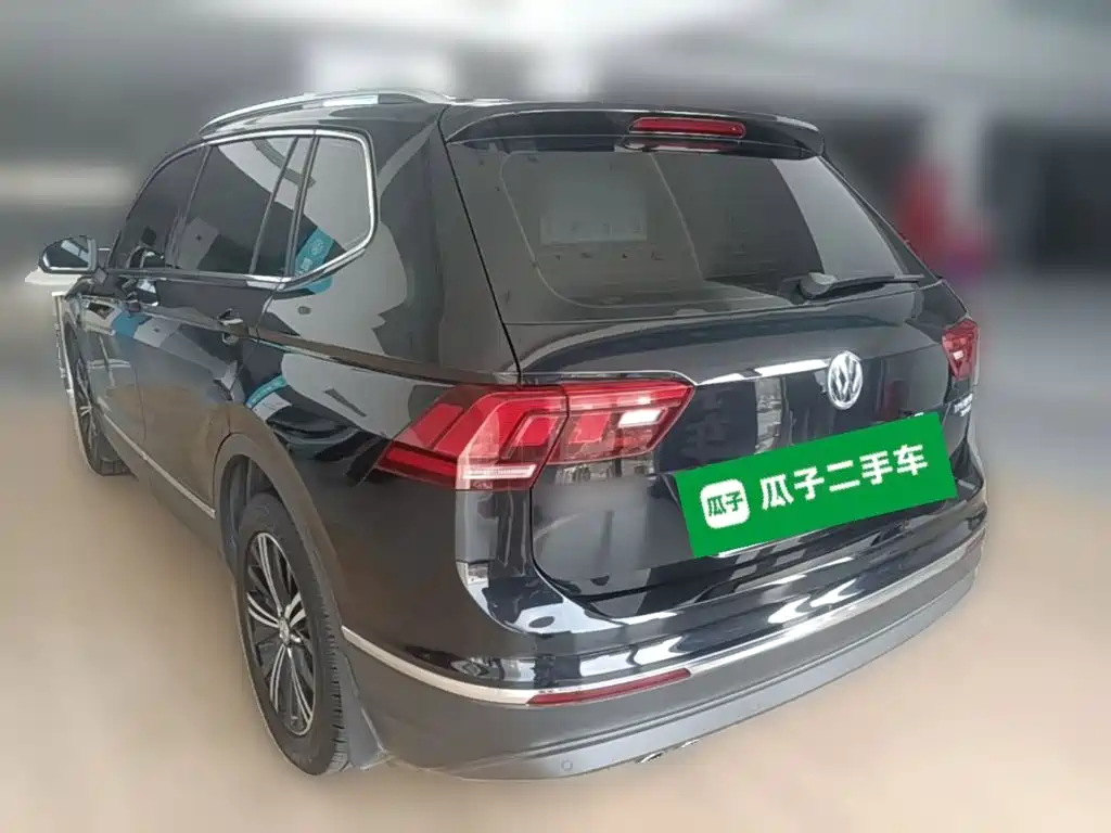 Volkswagen Tiguan L — миниатюра 7