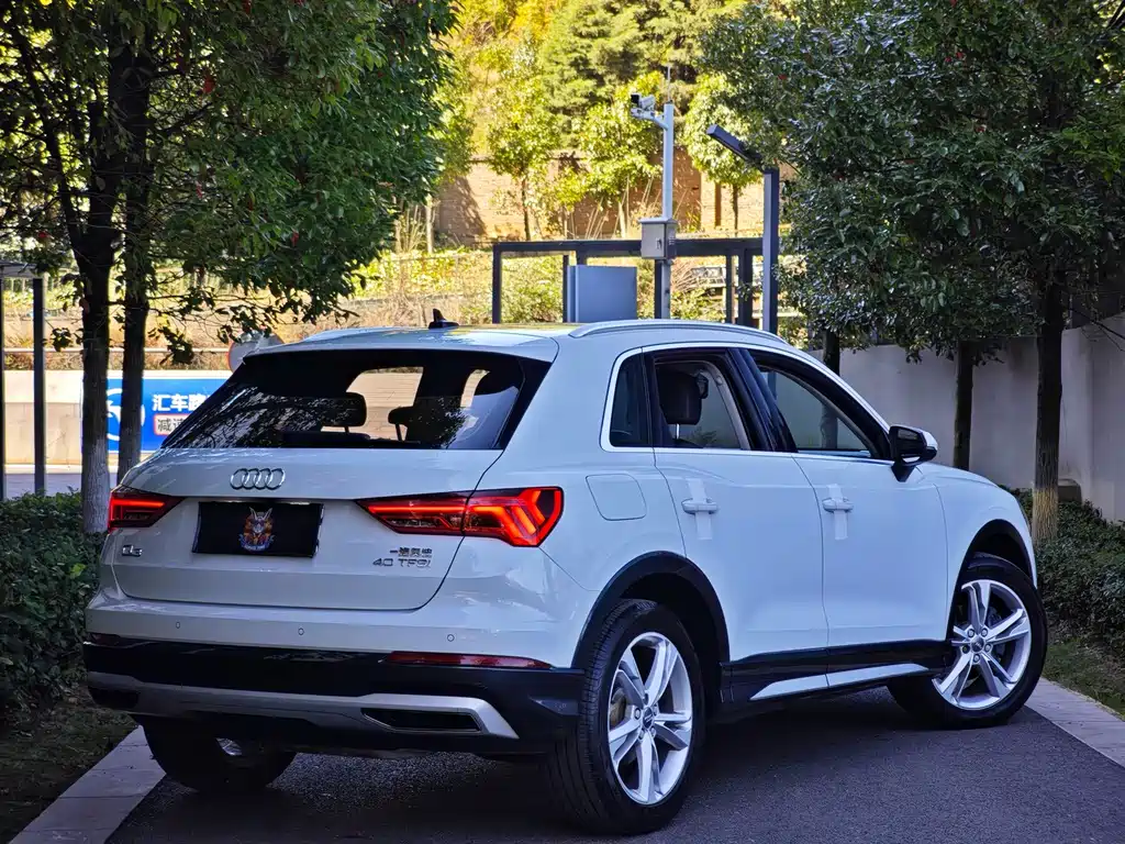 Audi Q3 — миниатюра 6