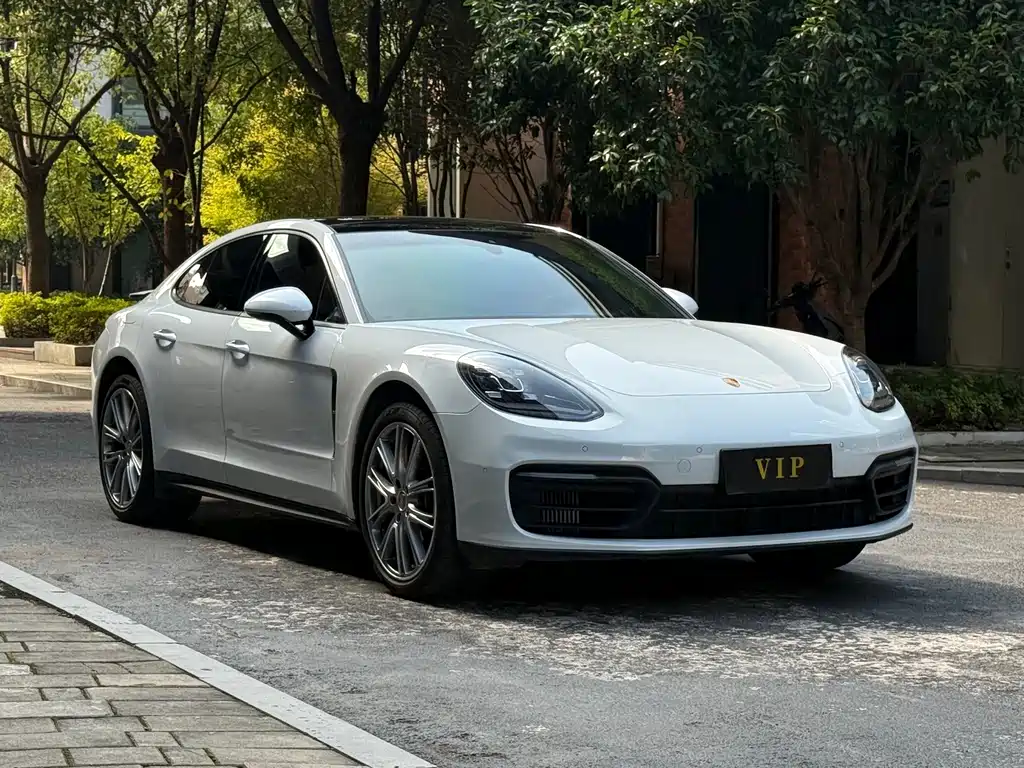 Porsche Panamera — миниатюра 3