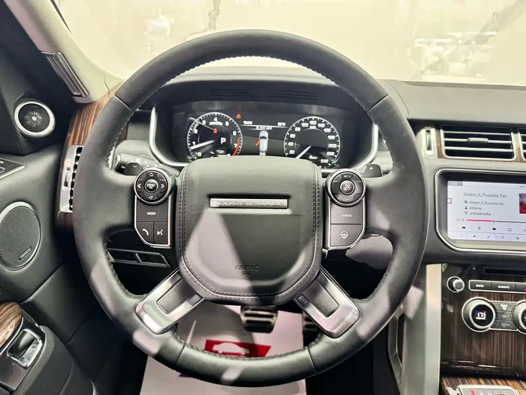 Land Rover Range Rover — миниатюра 10