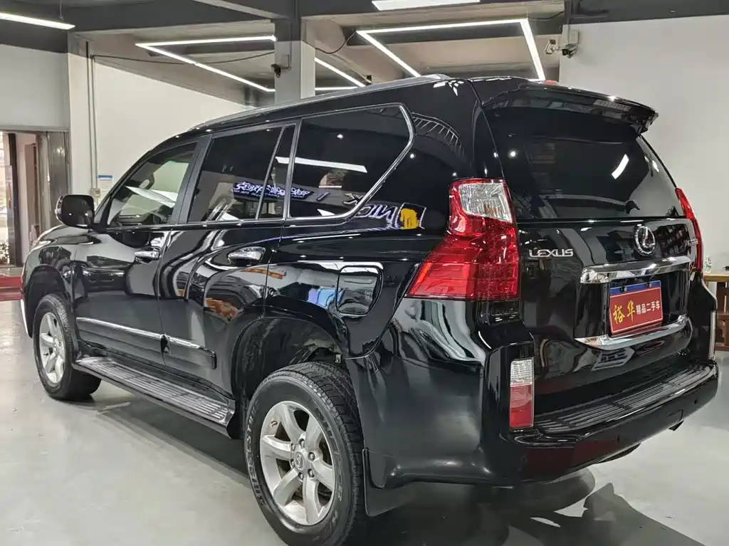 Lexus GX — миниатюра 4