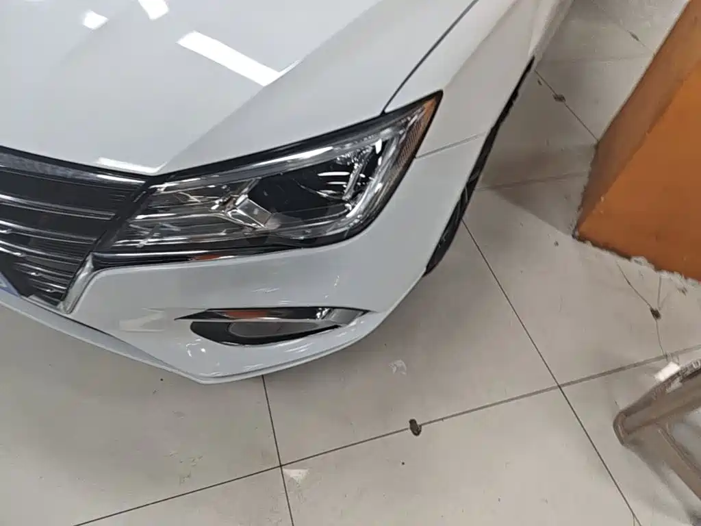 Roewe i5 — миниатюра 18