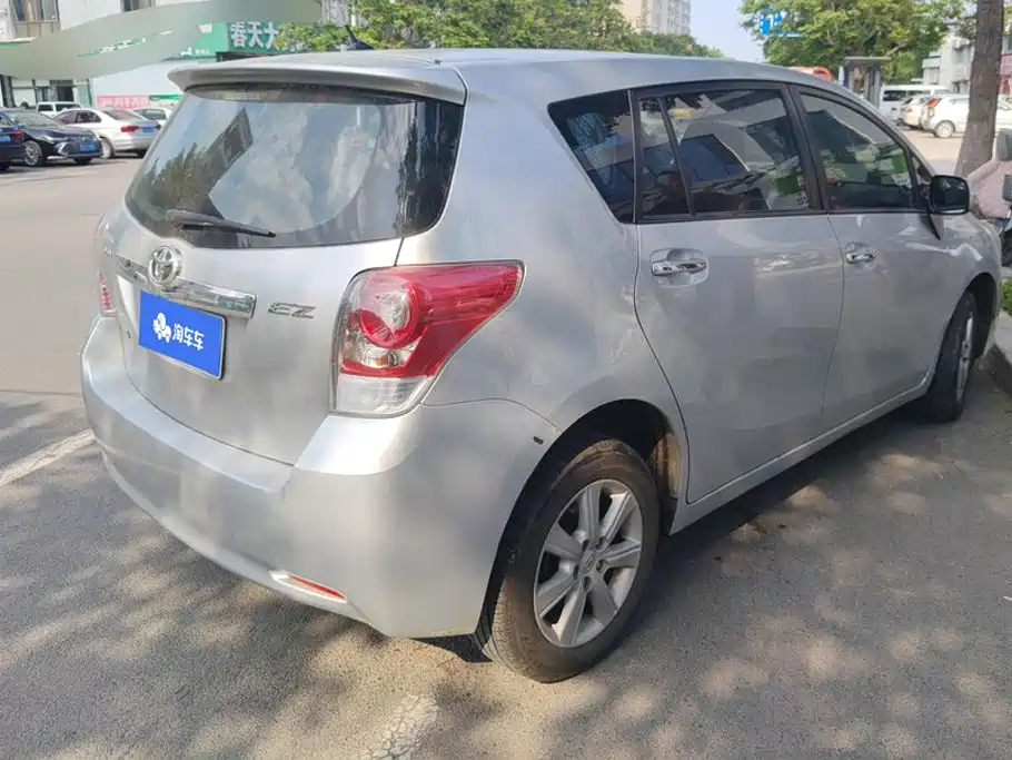 Toyota Verso — миниатюра 3